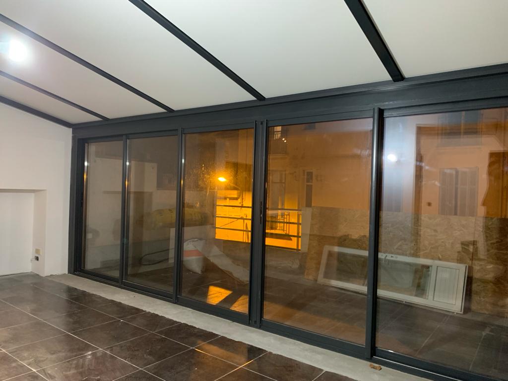 Sr Stores STORES CANNES PHOTO 2023 10 26 20 22 32